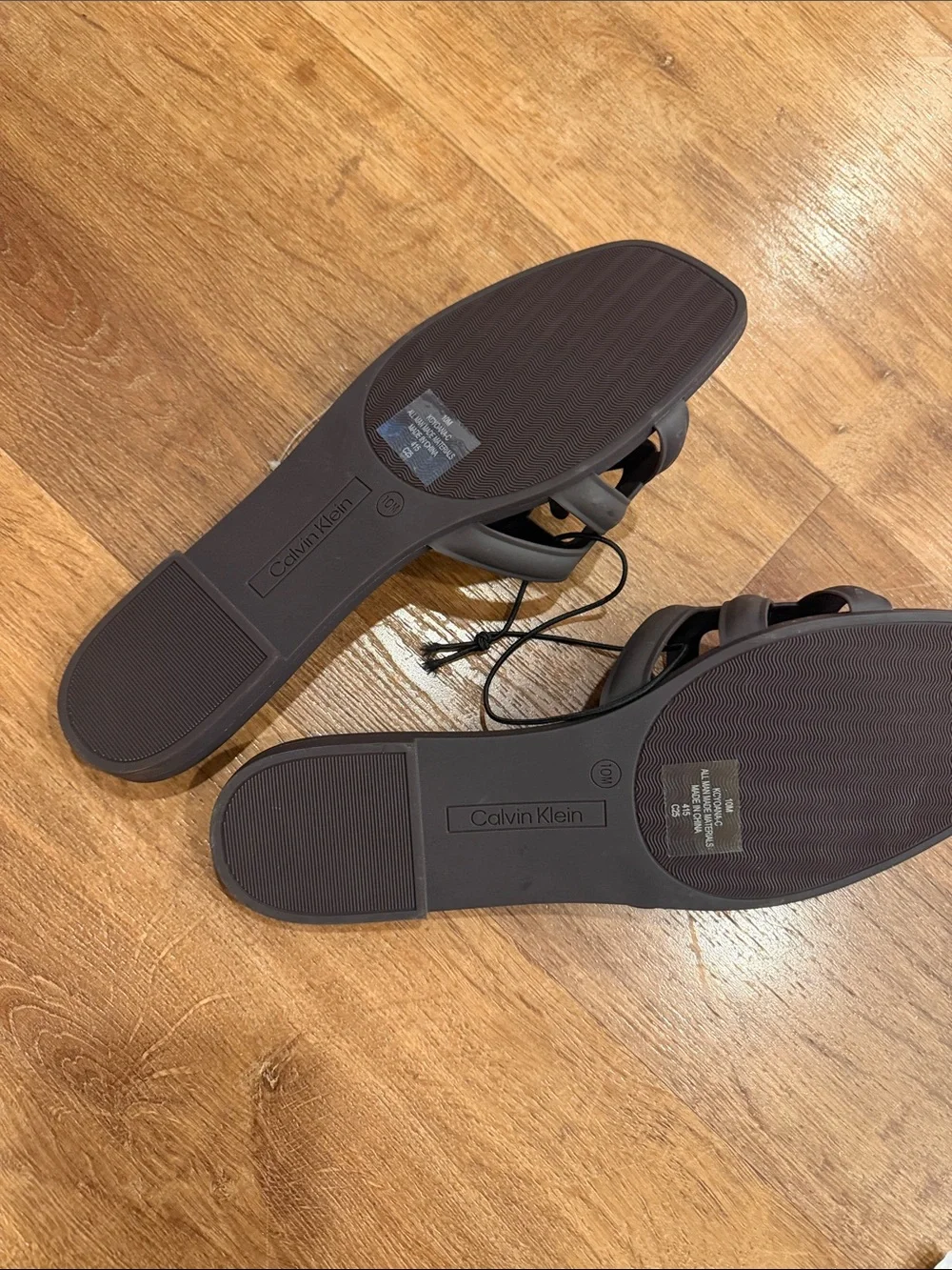size 10M calvin Klein women’s Matte Black CK Logo Slide Sandals